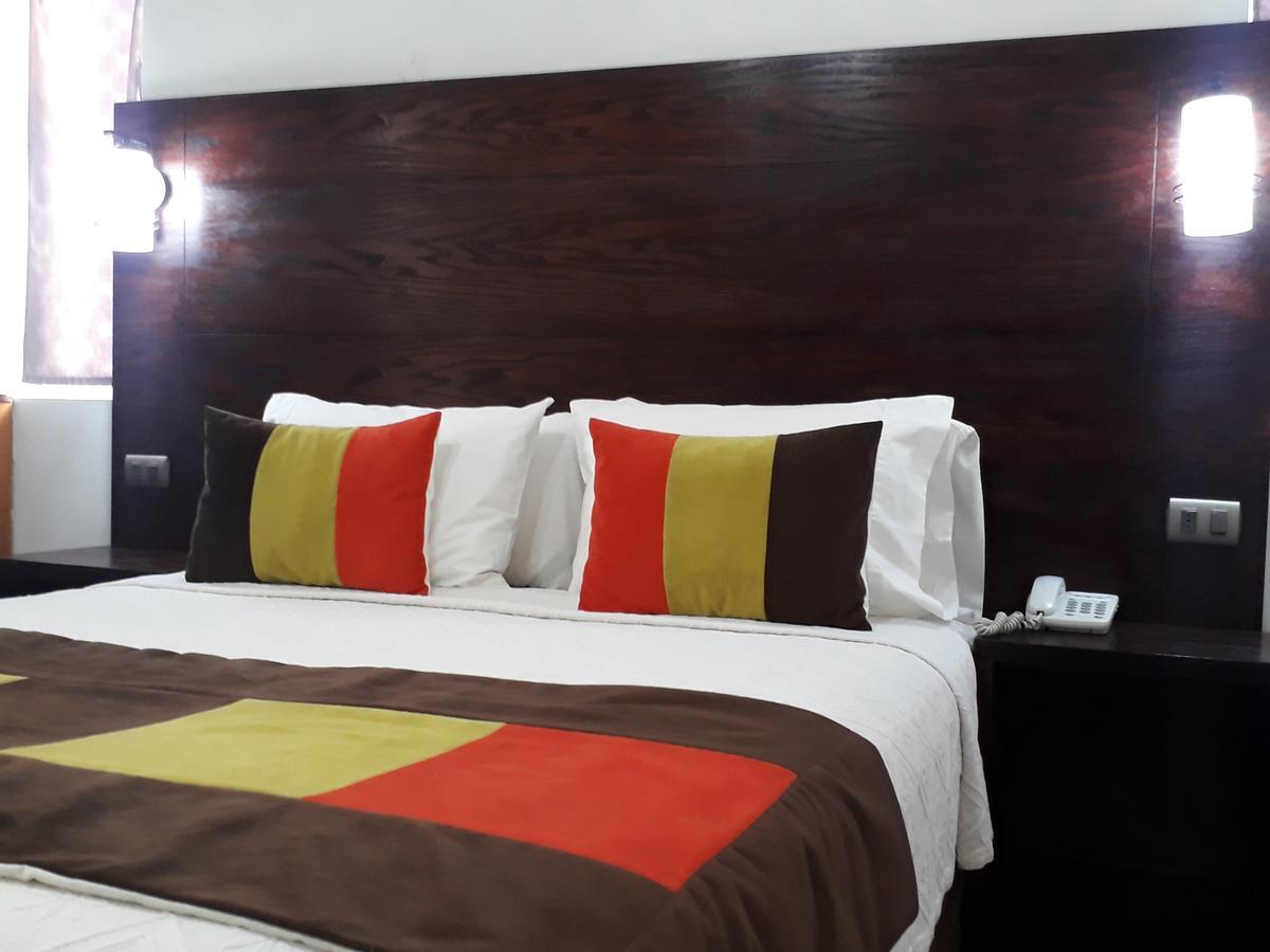 Hl Hotel Low Cost Santiago Ngoại thất bức ảnh